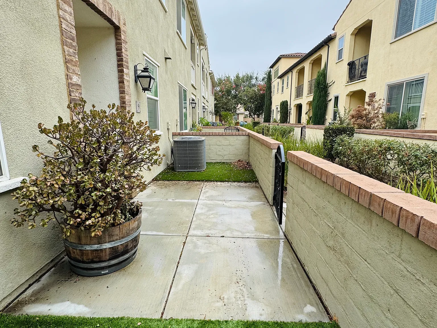 3250 E Yountville Dr — Photo 4