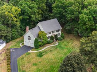 19 Noel Rd, Andover, MA 01810
