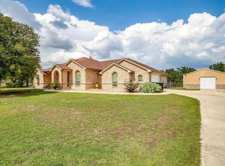 159 Rattling Antler Ct, Azle, TX 76020