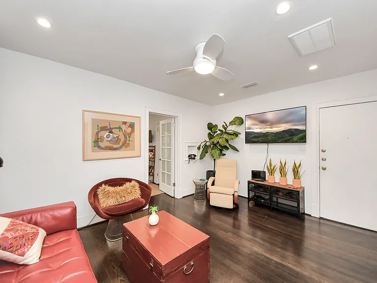 1214 Bartlett St #16 — Photo 6