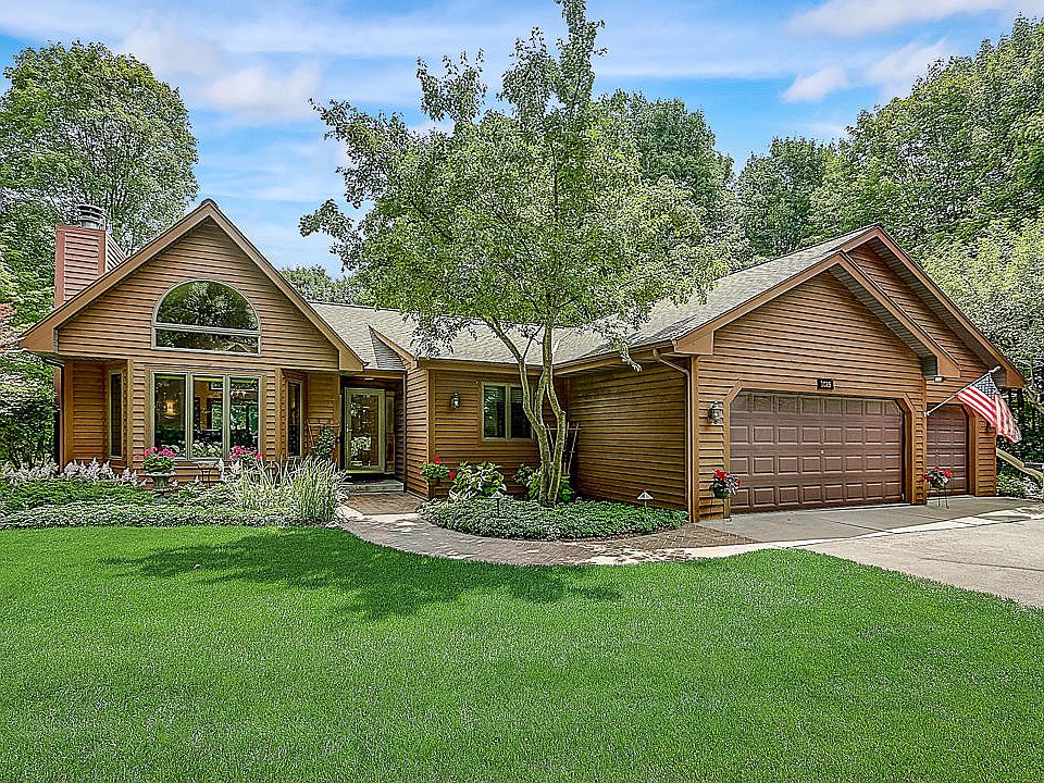 1st image of 1025 Silverwood Pl