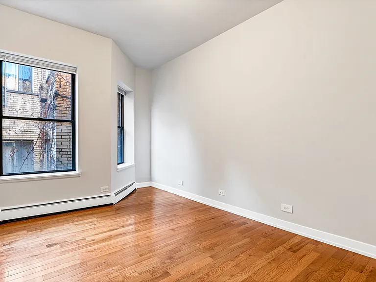 5713-15 N. Kenmore Ave. — Photo 9