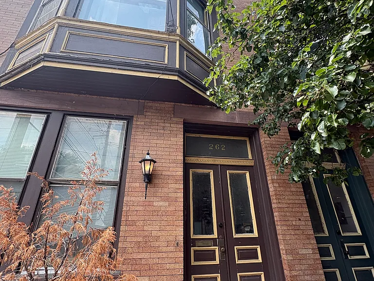 262 Boas St — Photo 10