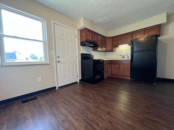 3rd image of 6149 Laurelwood Ct #6149