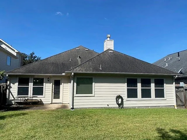 2811 Cresthollow Ln — Photo 17