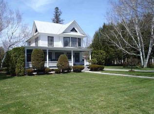 17 4th Ave, Warrensburg, NY 12885