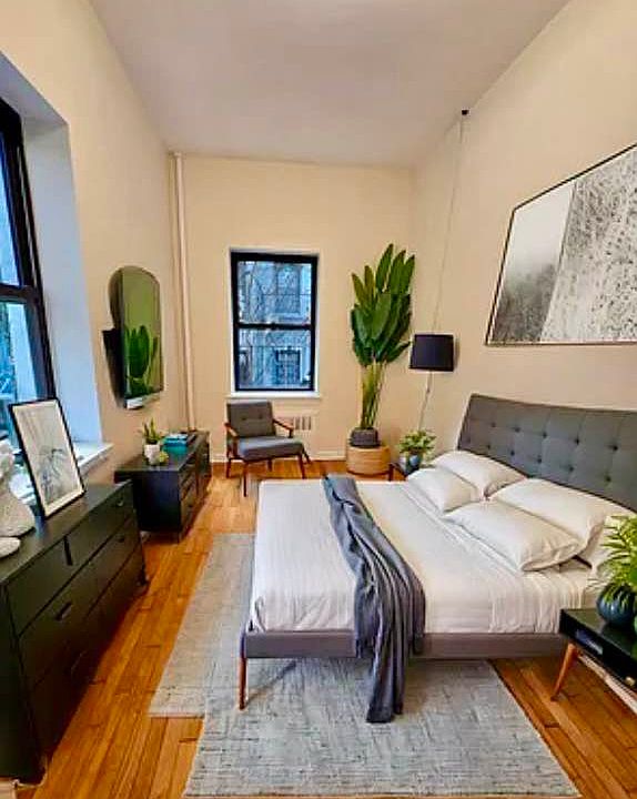 1st image of 258 E 78th St APT 3C