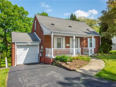 107 Dearment Pkwy, Pittsburgh, PA, 15241