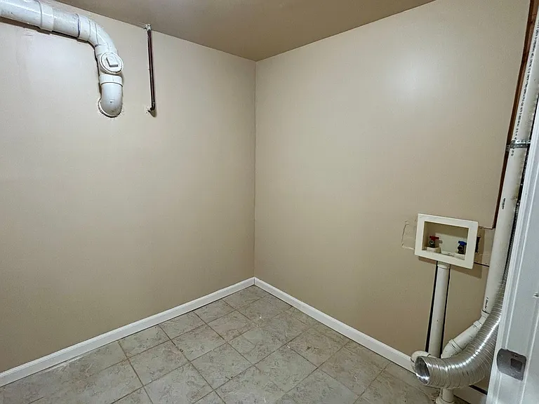 540 Chandon Way — Photo 33