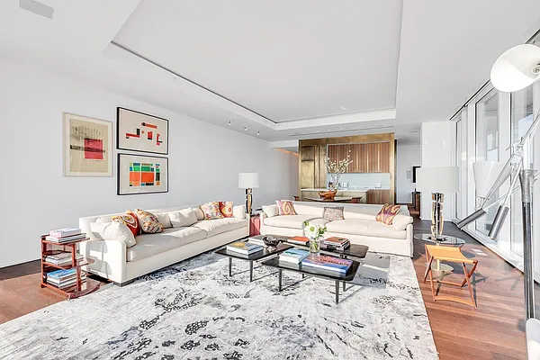 Sold by William Raveis Real Estate | media 31