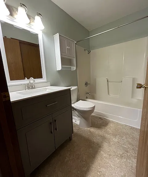302 S 1st Ave — Photo 9