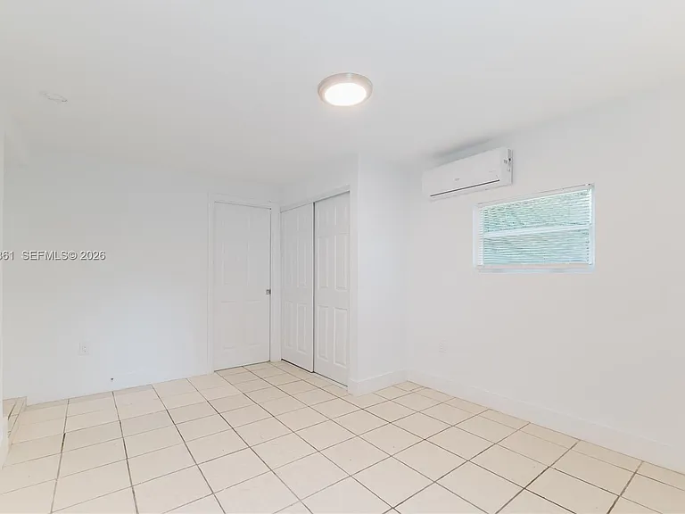 6130 Flagler St — Photo 11