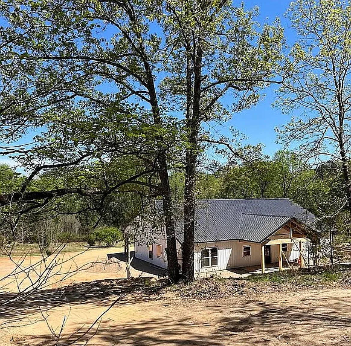 4 bed, 2244 sqft, $4,200 — Photo 1