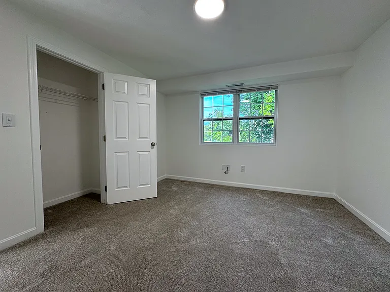 104 Middlesex Rd #2 — Photo 12
