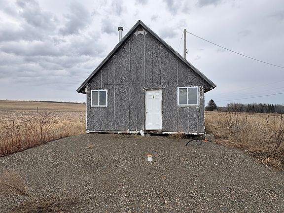 4th image of 6 Prairie Road