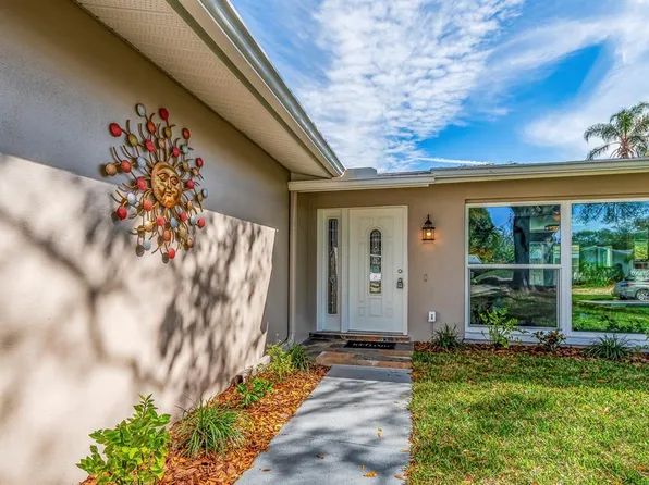 10479 137TH LANE, LARGO, FL 33774