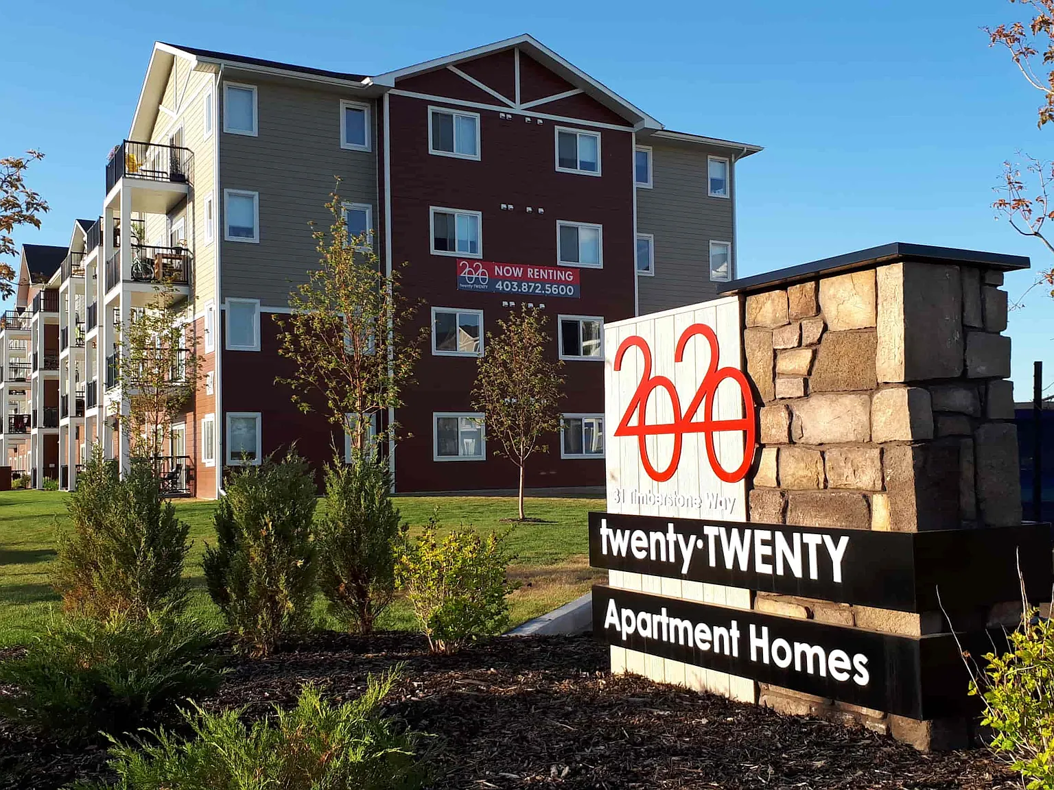 2020 Apartments — Photo 1