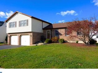 1015 Duryea Ave, Reading, PA 19605