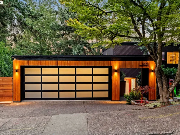 1675 Fircrest Dr, Eugene, OR 97403
