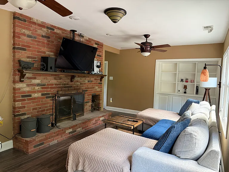 7413 Skyline Dr — Photo 15
