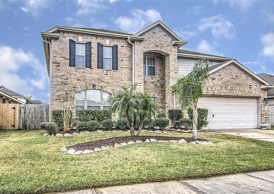 1st image of 3811 Saxon Hollow Ct