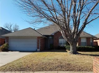 605 Firelane Rd, Edmond, OK 73003