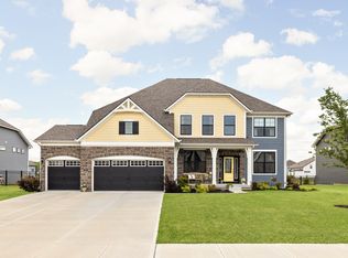 5215 Rose Dr, Zionsville, IN 46077