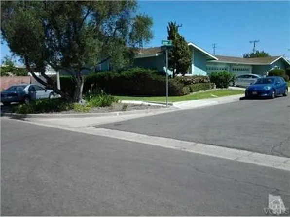 203 E Garden Green Ave, Port Hueneme, CA 93041