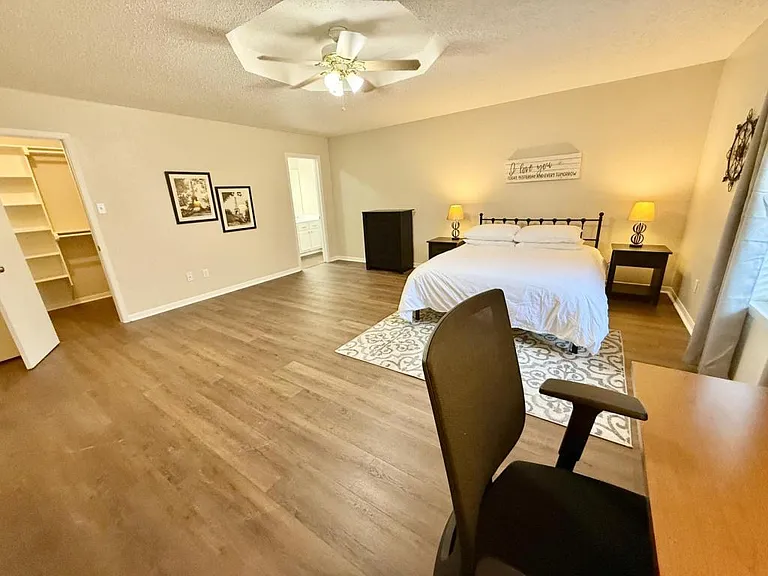 1606 Bagby Ave #B — Photo 13