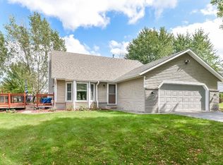 968 Pointe Way, Eagan, MN 55123