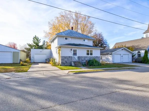 109 Harley St, Lena, WI 54139