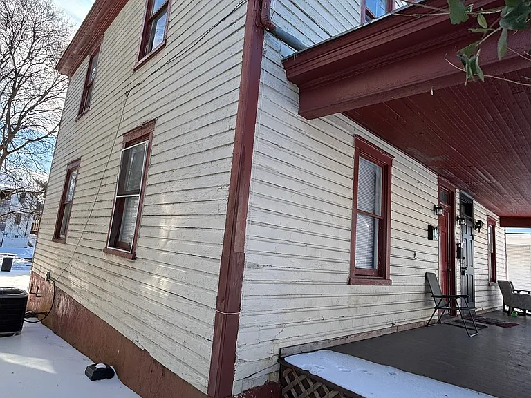816 Marshall Ave SW — Photo 3