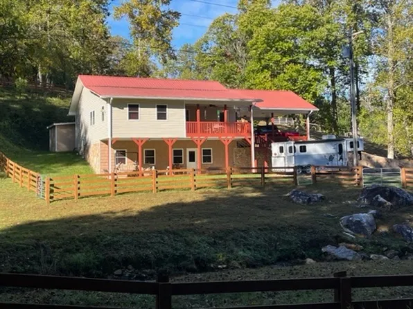 4023 Downings Creek Rd, Hayesville, NC 28904