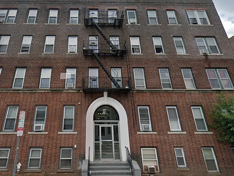 169-171 Manhattan Ave #A42 — Photo 1
