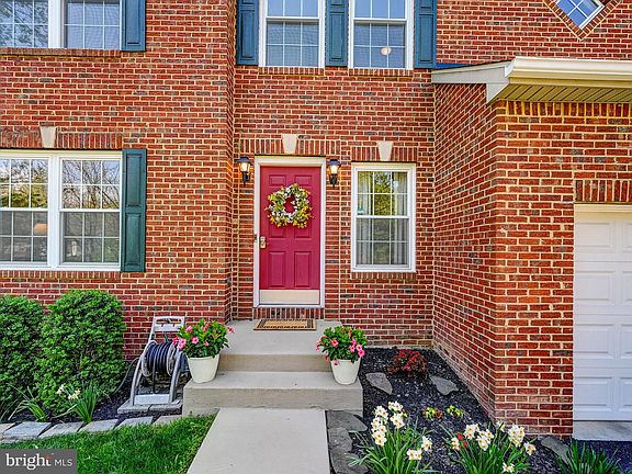 5th image of 10617 Sourwood Ct