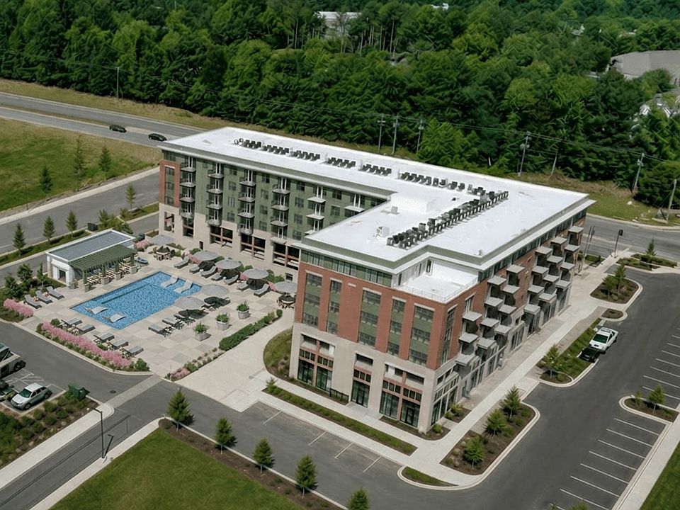 95 Market Exterior