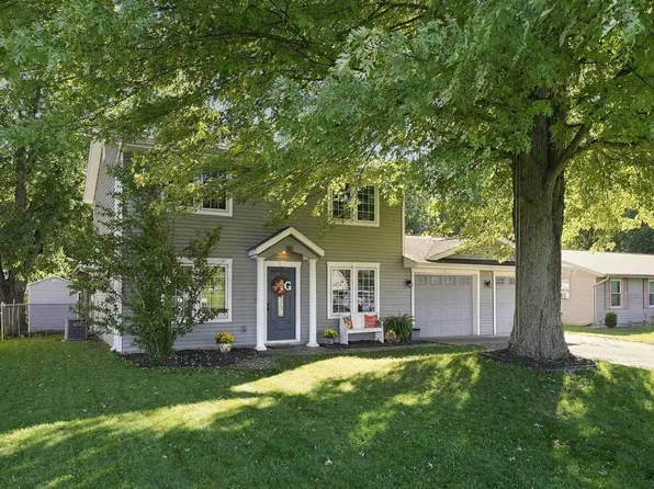 1017 E Talley St, Garrett, IN 46738