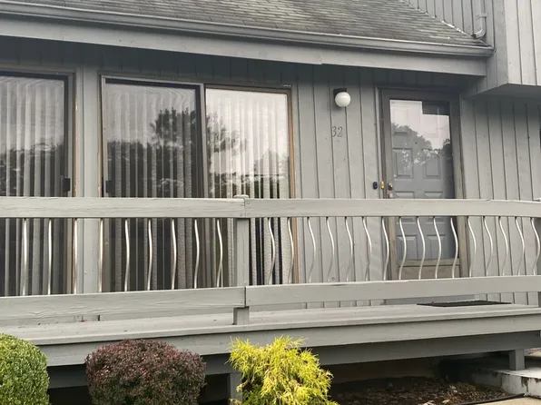 32 Linda Ln, Edison, NJ 08820
