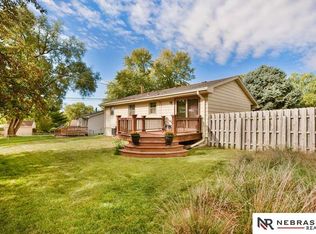 5629 S 91st Ave, Omaha, NE 68127
