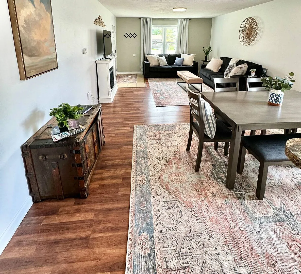 2708 S Rogers - Fully Furnished!! — Photo 3