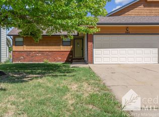 560 W 3rd St, Andover, KS 67002