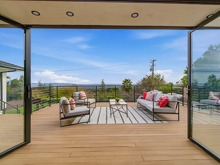 1764 E Loma Alta Dr — Photo 46