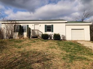 409 Dollie Dr, Villa Ridge, MO 63089