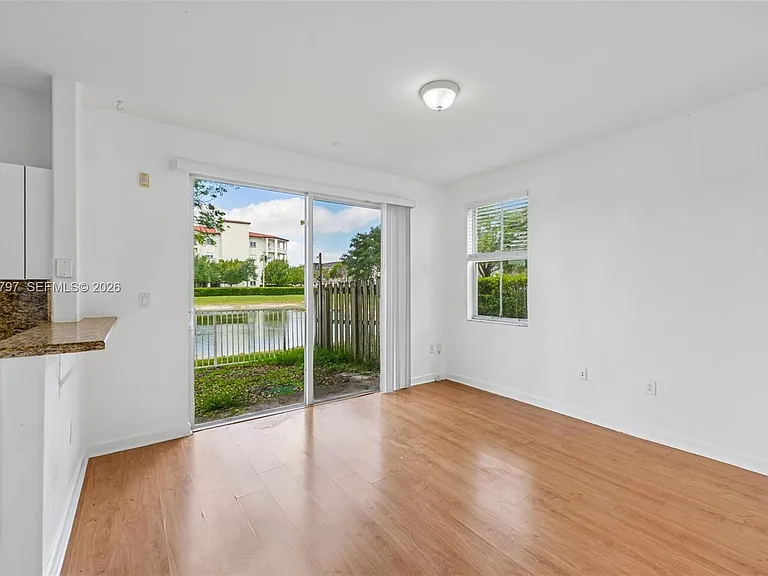 8188 NW 108th Pl #- — Photo 10