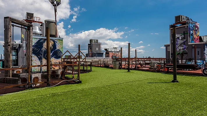 Rented by Nooklyn NYC LLC | media 70