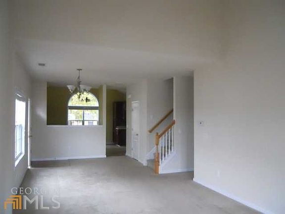 4th image of 374 Guibor Ct NW #4