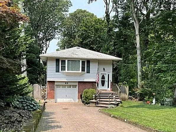 82 Sheppard Lane, Nesconset, NY 11767