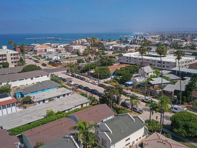 4959 Santa Cruz Ave — Photo 3