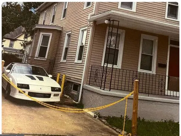 85 Hopkins St, Woodbury, NJ 08096