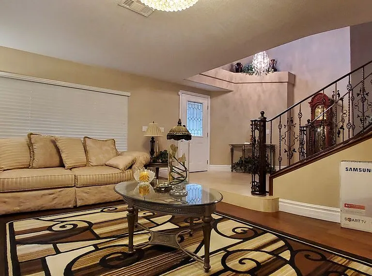 3709 Silver Brook St — Photo 6